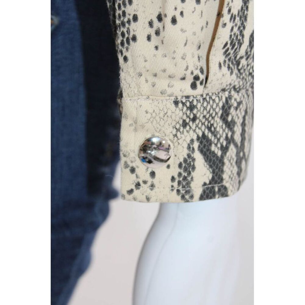 Superdown Womens Button Front Collared Snakeskin … - image 4